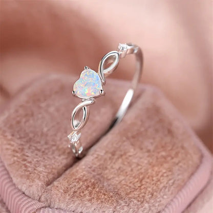 Love Heart-shaped Ring