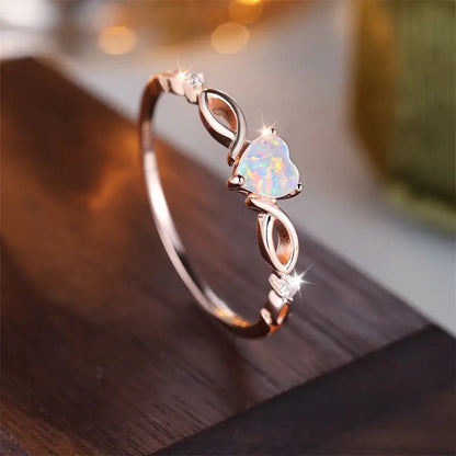 Love Heart-shaped Ring