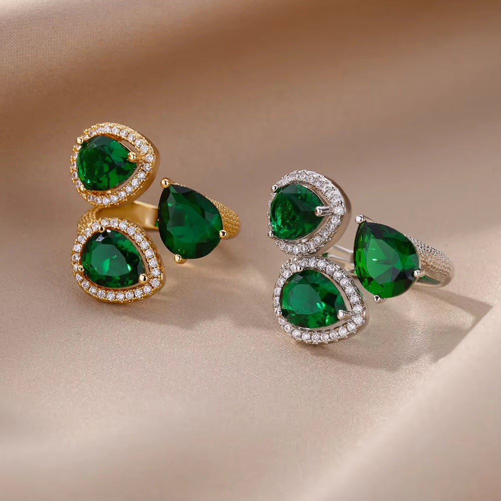 Water Drop Emerald Zircon Ring