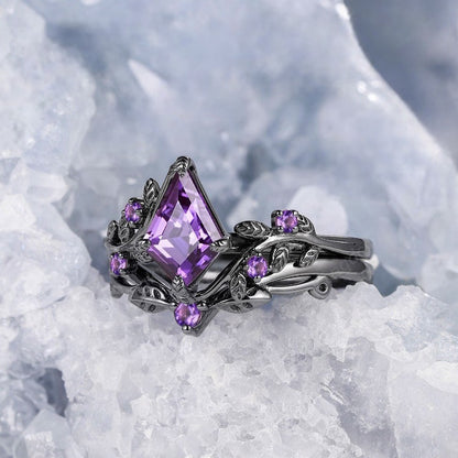 Irregular Diamond-shaped Ring