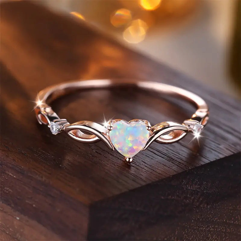 Love Heart-shaped Ring