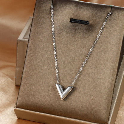 V-shaped  Necklace